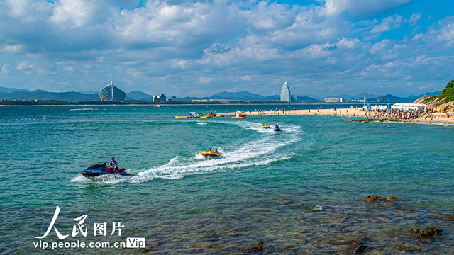 海南三亚：秋冬海岛游升温 蜈支洲岛人气旺