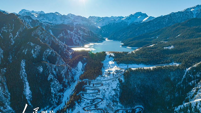 新疆昌吉：冬季旅游热