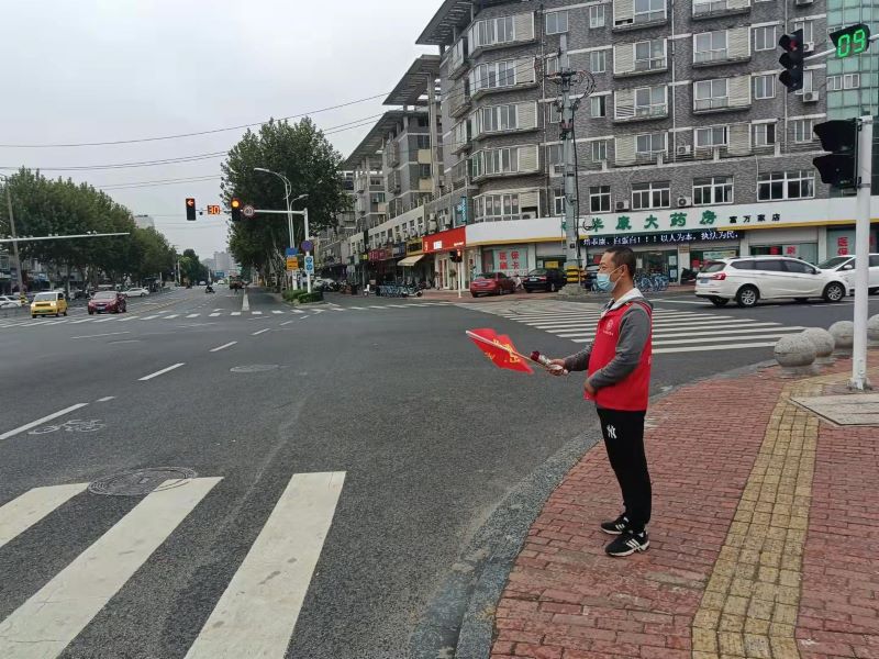 2、丹阳烟草志愿者参加“全国交通安全日”志愿活动.jpg