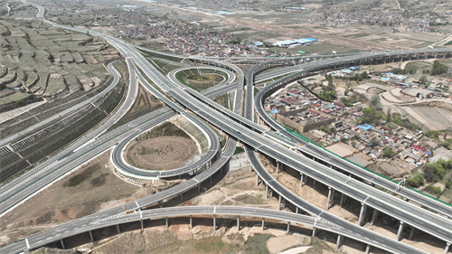 据了解,庄天高速公路全长118.76公里,总投资约170.