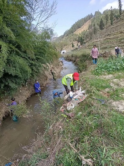 1、治理河道提升水环境.jpg
