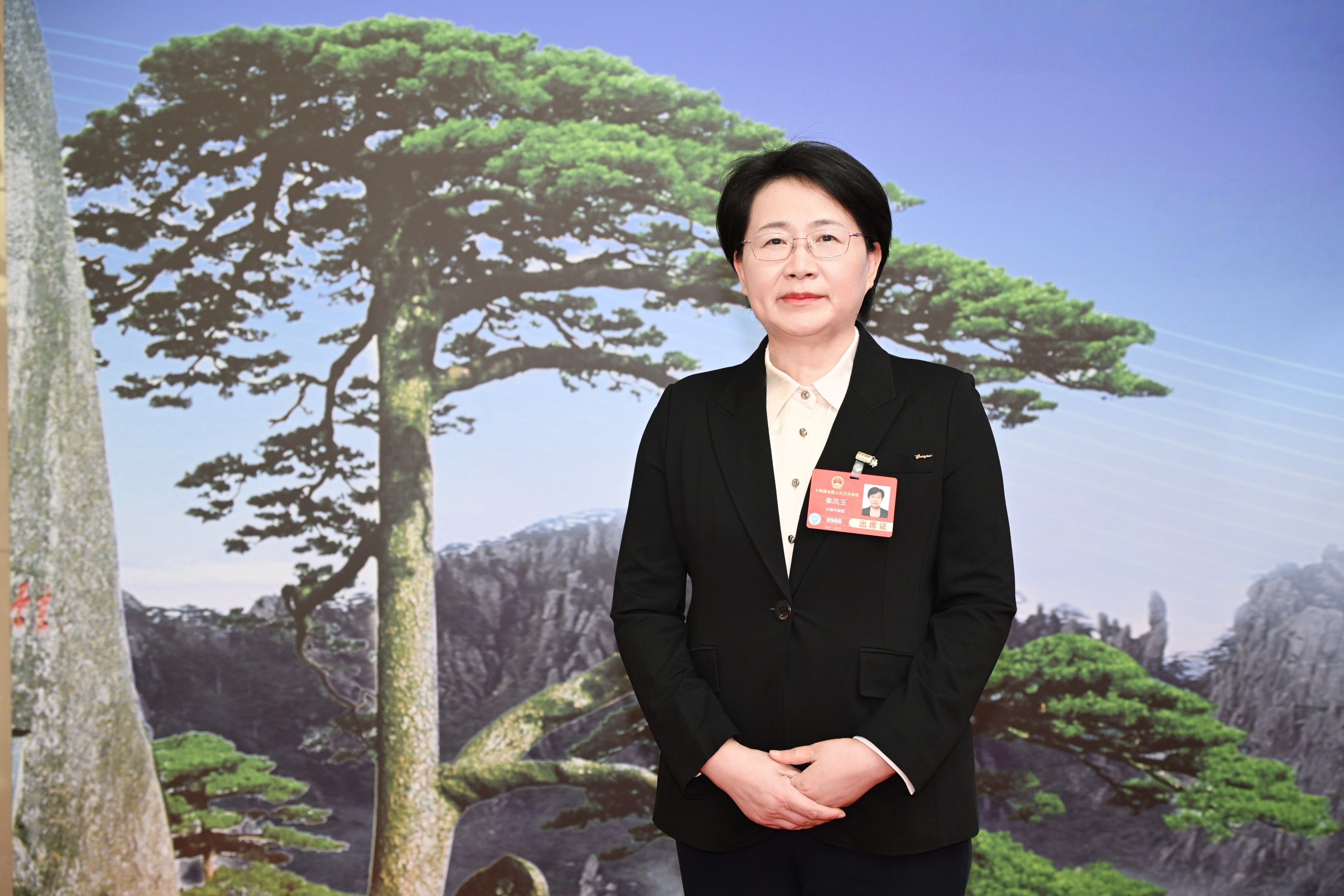 全国人大代表秦凤玉：中医药出海的“亳州处方”