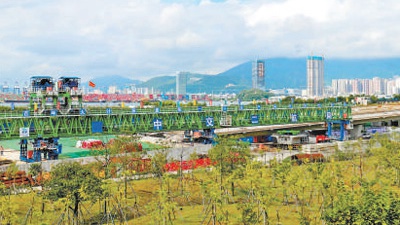 造桥有“神器”穿云又越海（经济新方位·重大工程一线）