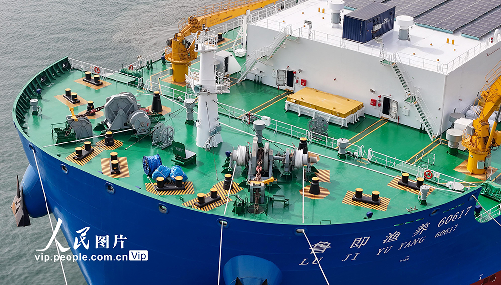 全球首艘15万吨级智慧渔业养殖工船在山东青岛交付运营【3】