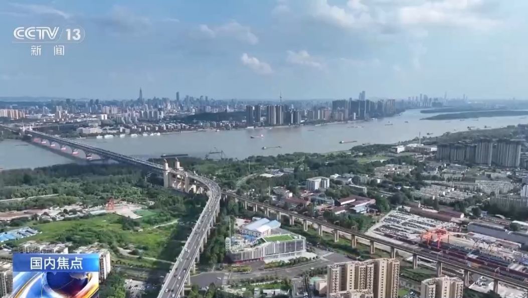 政企拓内销 让外贸订单继续“滚”起来