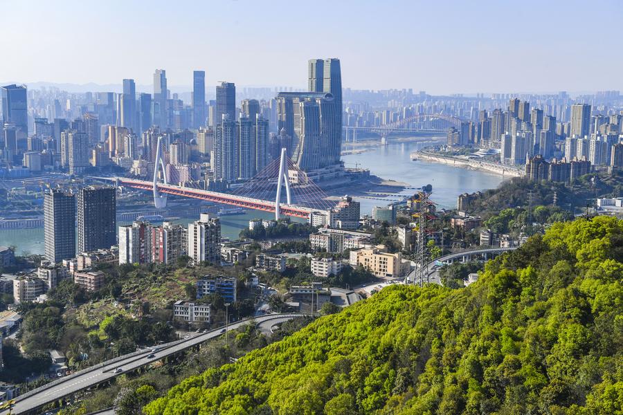 为了老百姓过上更加幸福的生活——“民生为大”的重庆答卷