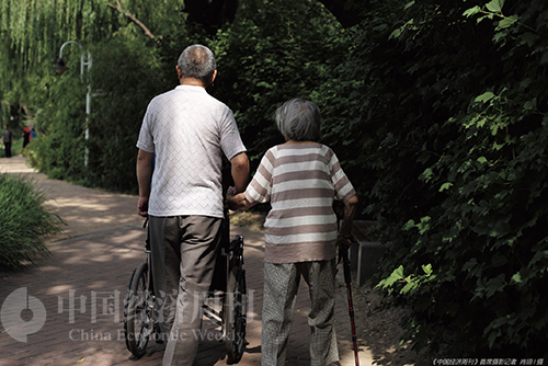 名为“养老规划师”实则卖保险 业内解读行业乱象