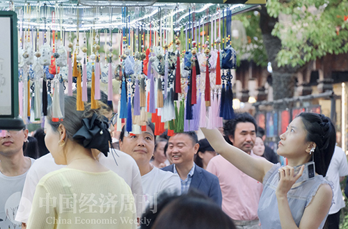 消费向“新”