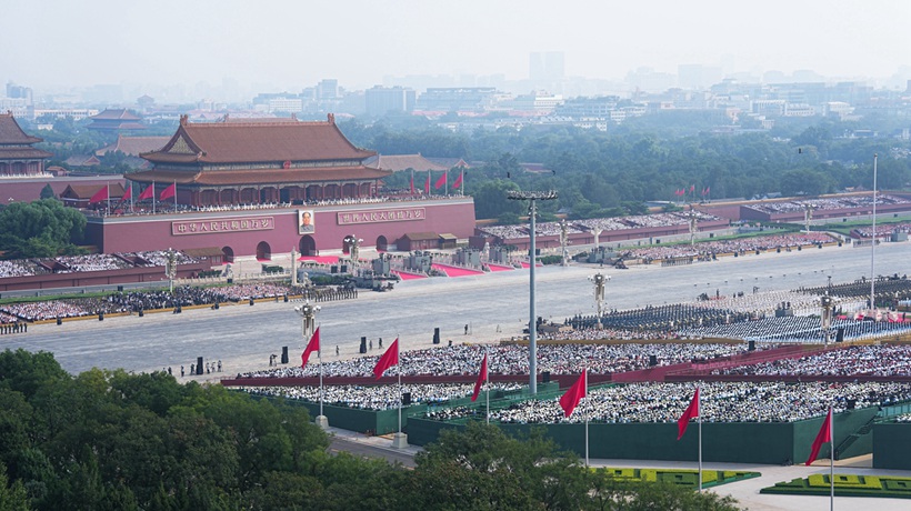 新华图讯丨纪念中国人民抗日战争暨世界反法西斯战争胜利80周年大会在京举行