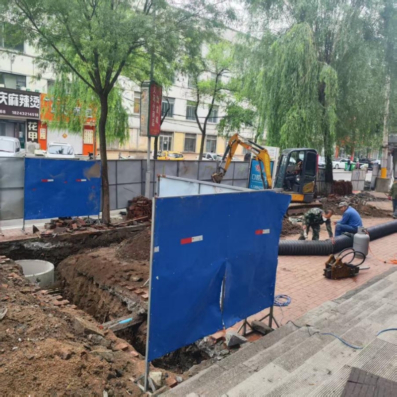 1760606483890113.jpg 施工现场1.jpg