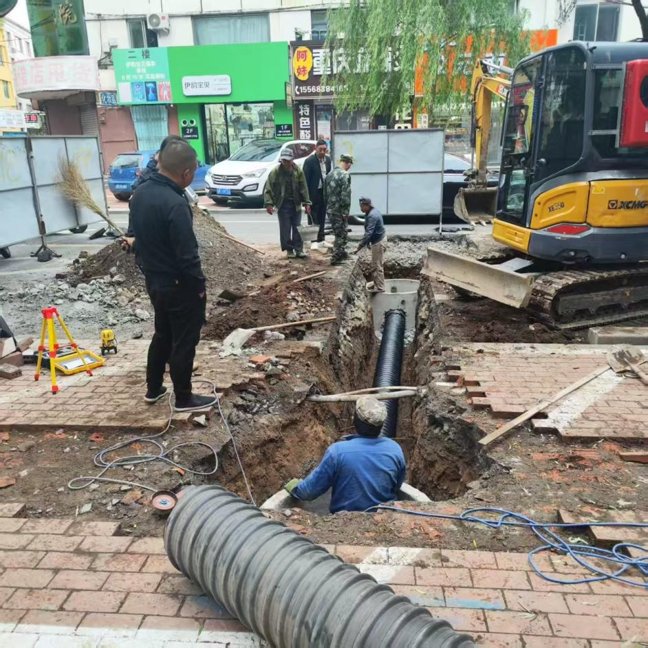 1760606493413284.jpg 施工现场2.jpg