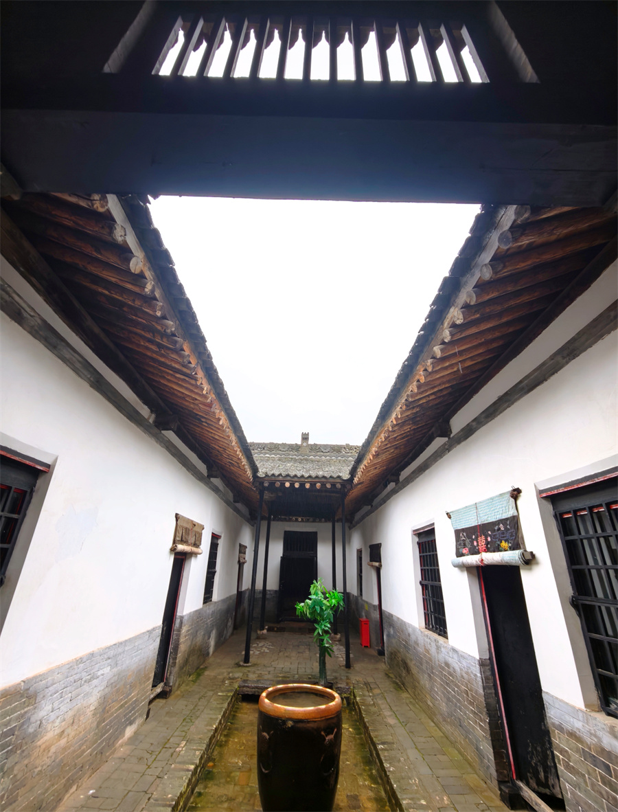 1760944533906438.jpg 图片2.jpg