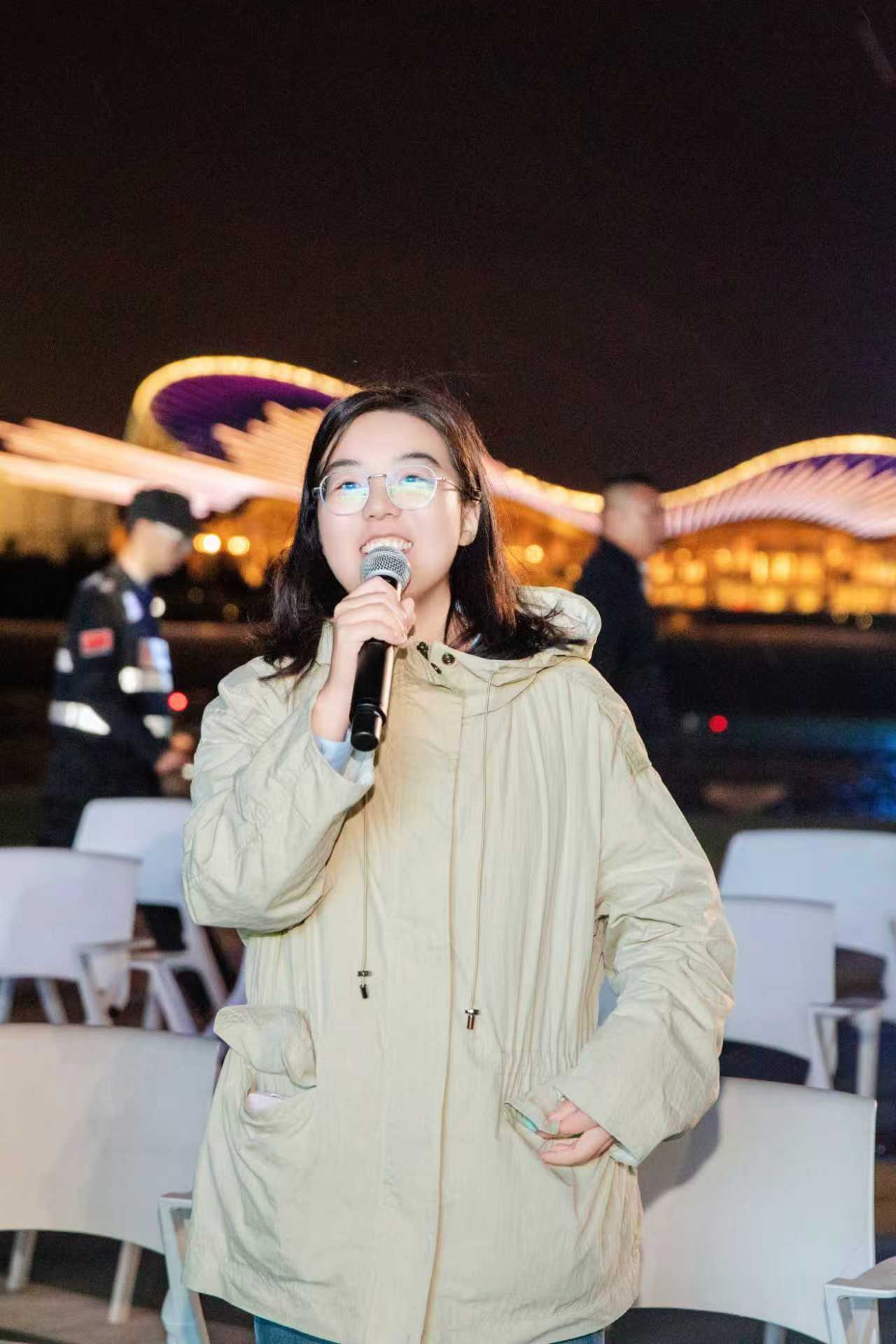 1761031801730997.jpg 2、现场观众参加有奖知识竞答.jpg