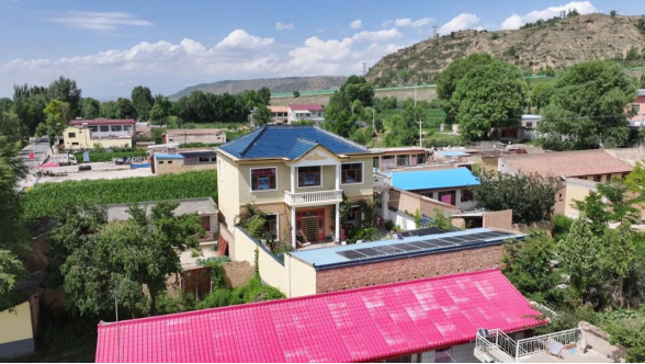 1761032097477637.png 临洮县玉井镇杨家台村村民杨拴财新房,赵阳摄.png