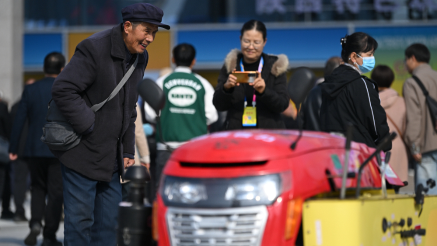 杨凌农高会：“赛展结合”展示农业新成果