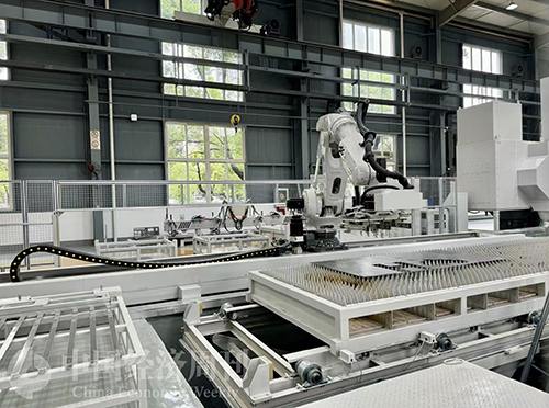 巩固壮大实体经济根基