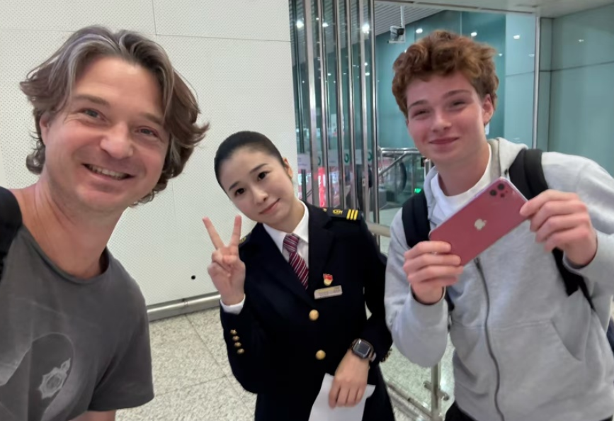 1761893465732186.png 11.png