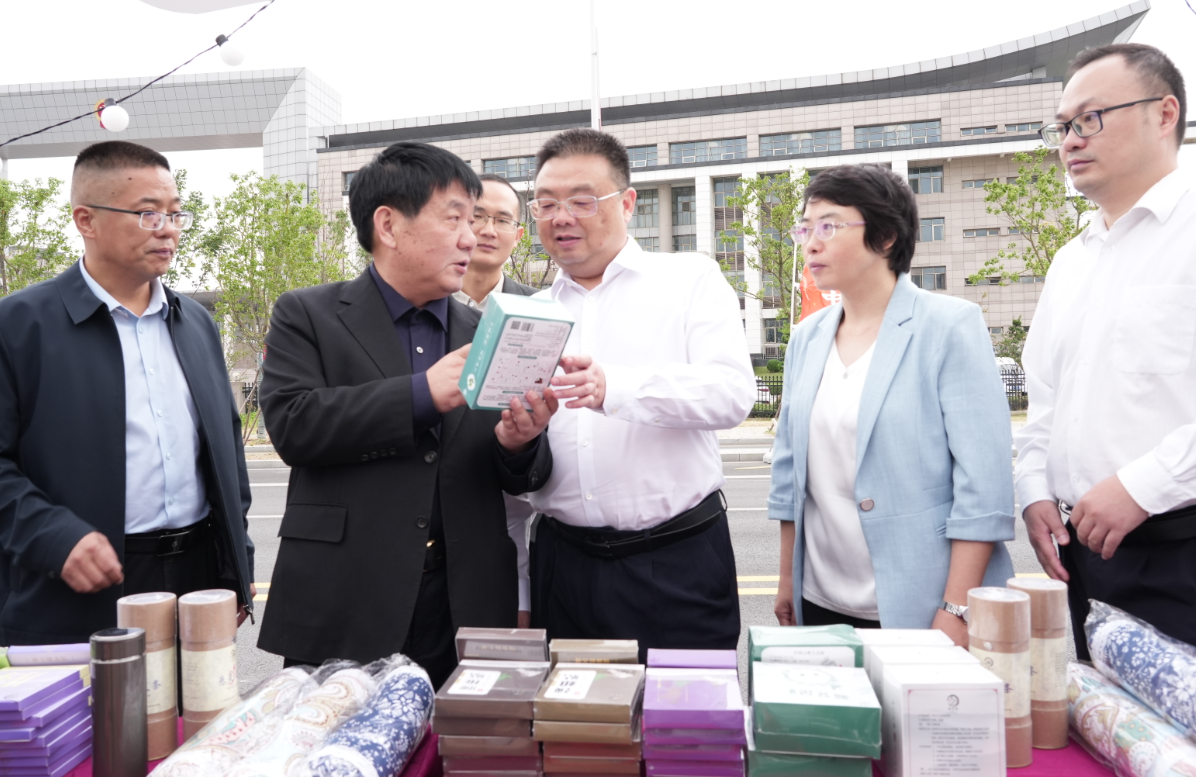 1761900213686122.png 11.png