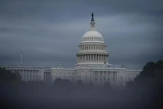 美国政府“停摆”，打破历史纪录