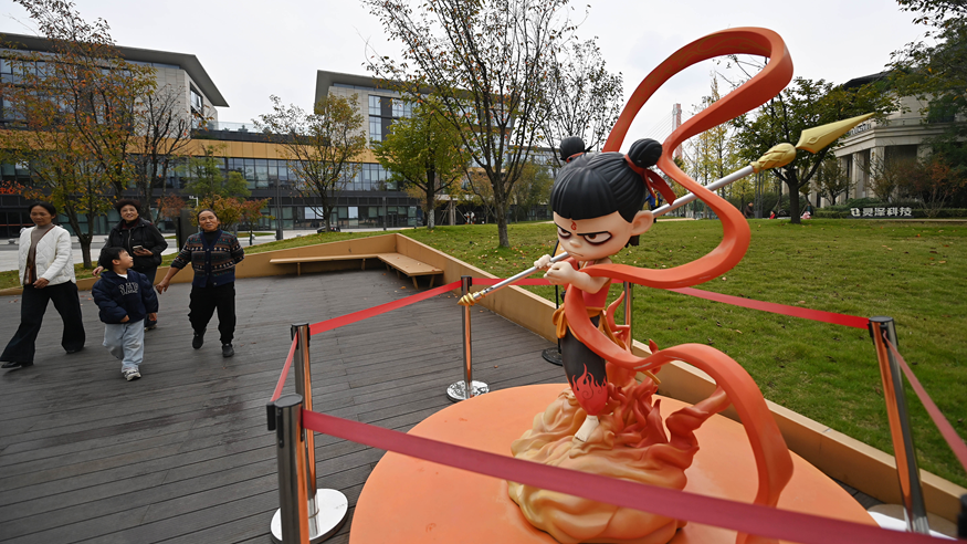 四中全会精神在基层｜创新驱动融合赋能 开拓西部高质量发展新格局