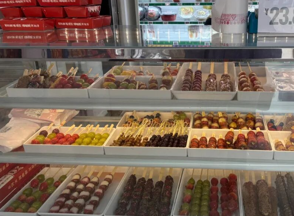 “排队3小时”“一天上万张不够卖”，美食新晋“顶流”，为什么是它？