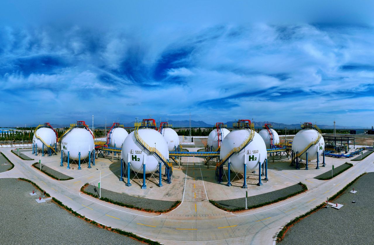 “硬投资”“软建设”结合 高质量推进“两重”建设