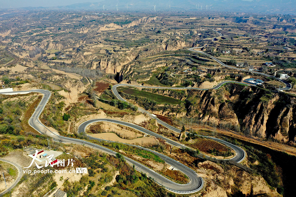 山西平陆：“四好农村路”助推乡村振兴【2】