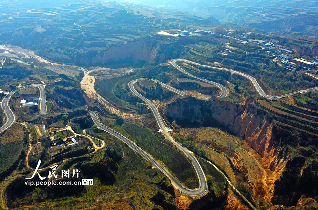山西平陆：“四好农村路”助推乡村振兴【7】