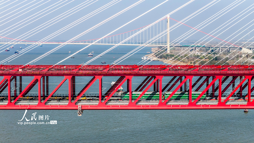 安徽当涂：“钢铁长虹”飞渡长江【6】