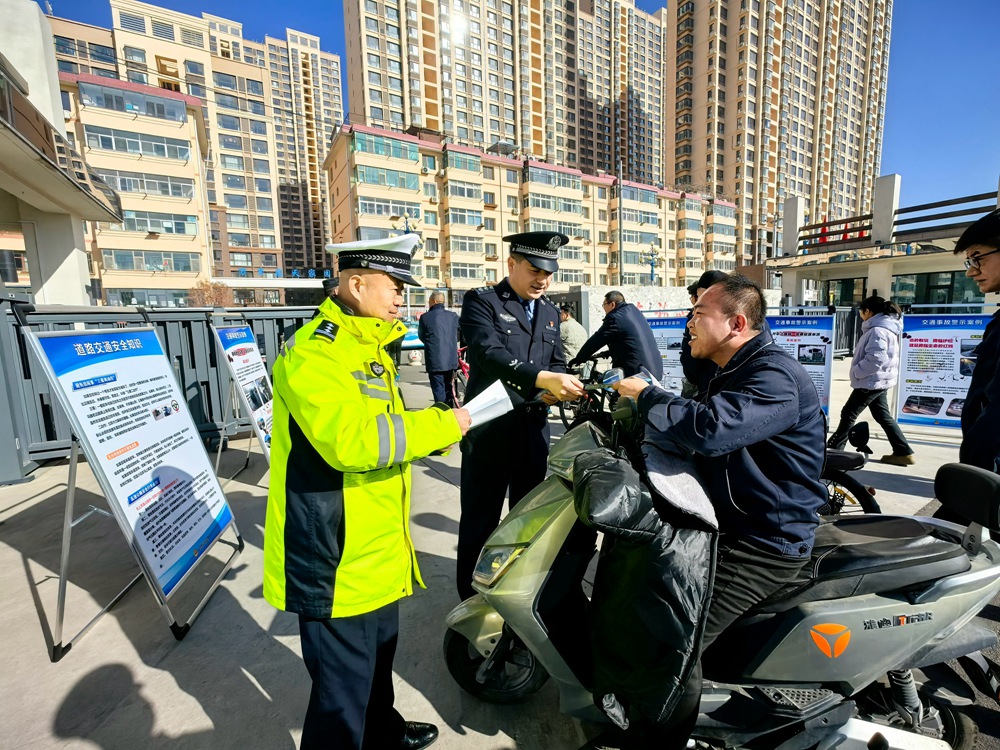 1764923295276079.jpg 4.jpg