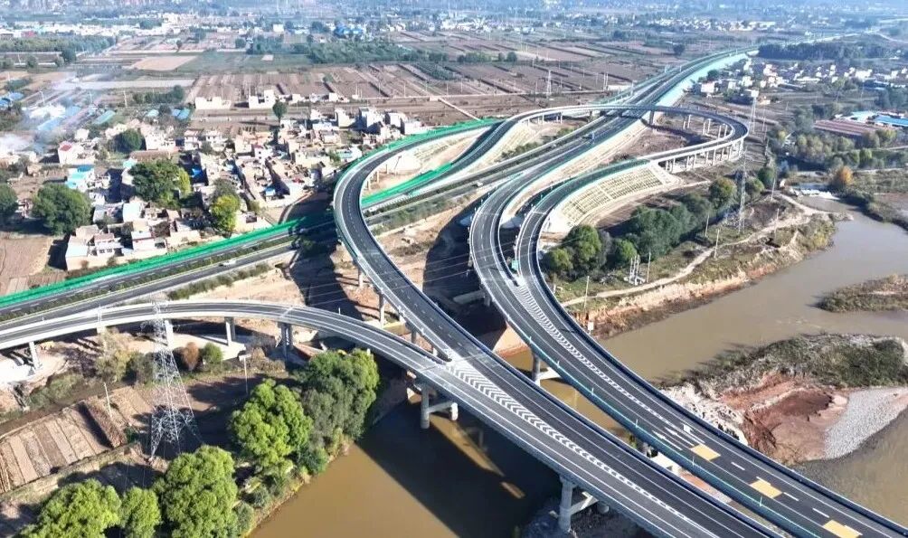 1764924771609921.jpg 照片3.jpg