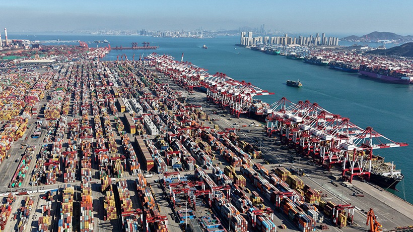 山东港口青岛港：年货物吞吐量再破7亿吨