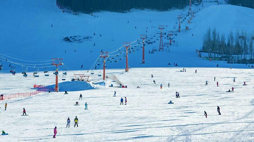 快来新疆 感受热“雪”沸腾