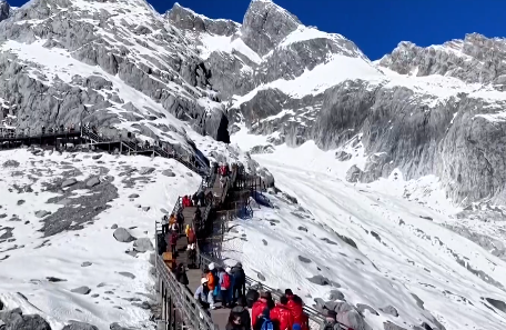 订单激增130%！这些地方，彻底火了！外国人涌入