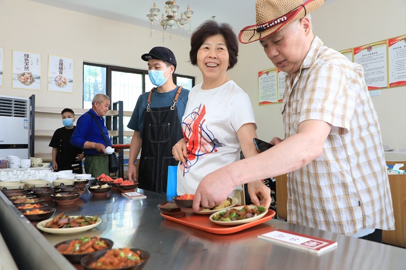 1766733069763260.jpg 2.jpg