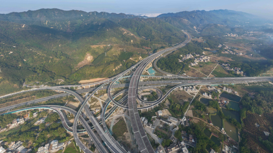 广东阳信高速正式通车