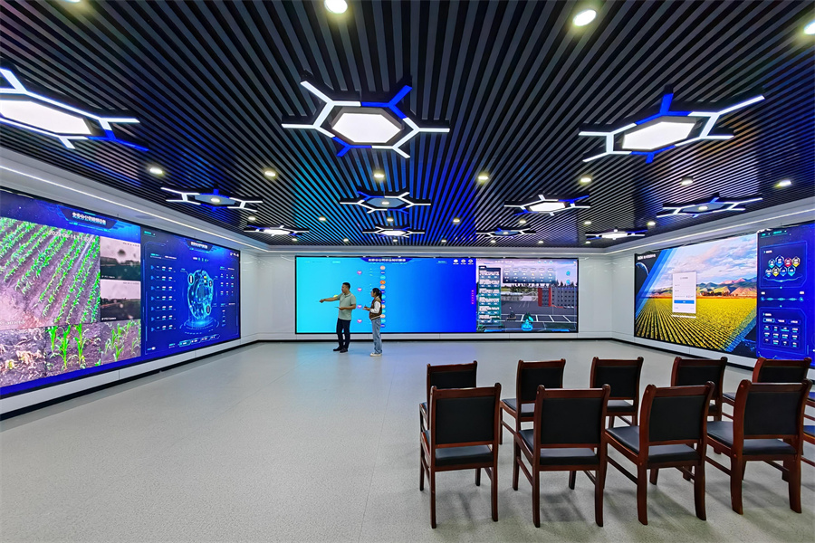 赵光农场有限公司农机调度中心 任忠良摄.jpg