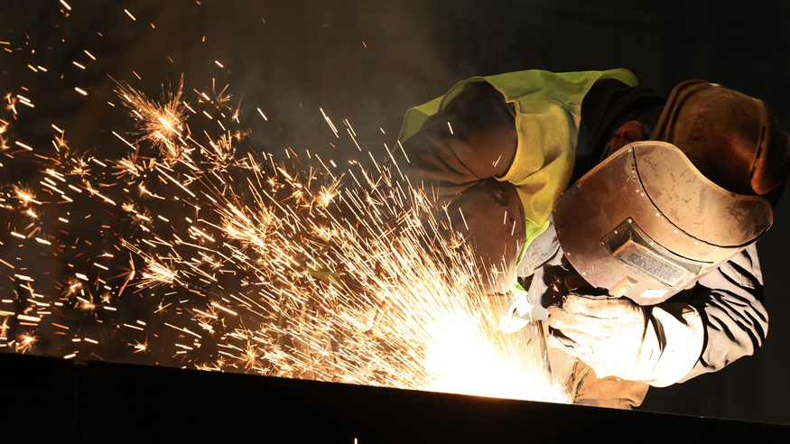 赶制订单忙生产 力争新年“开门红”