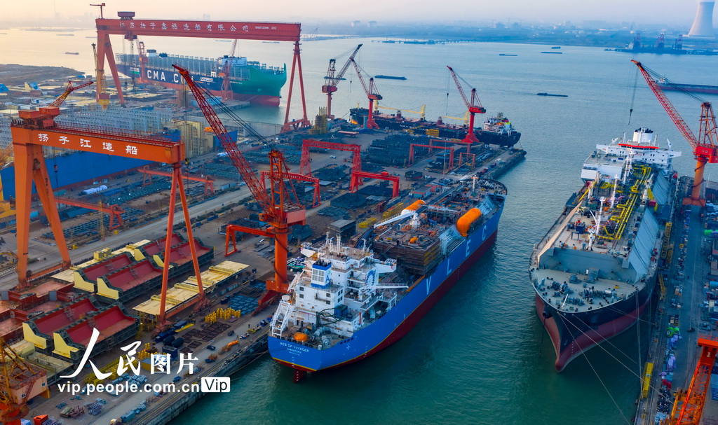 江苏泰州：新年伊始造船忙【8】