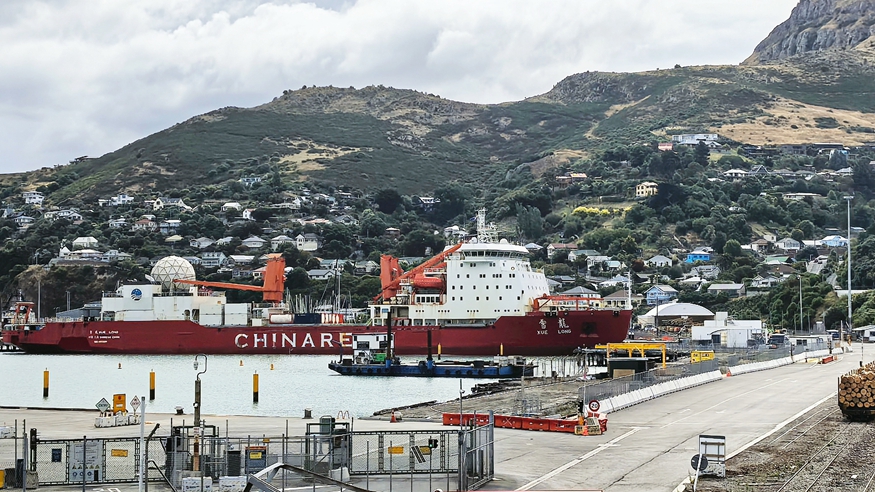 第42次南极考察丨“雪龙”号在新西兰举行公众参观活动