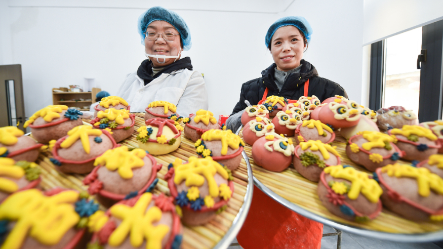 筹备新春 年味渐浓