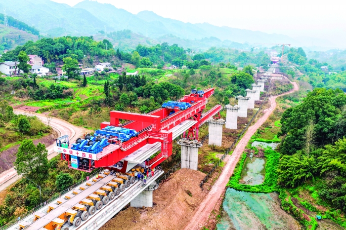 开春即冲刺 多地奋力拼经济