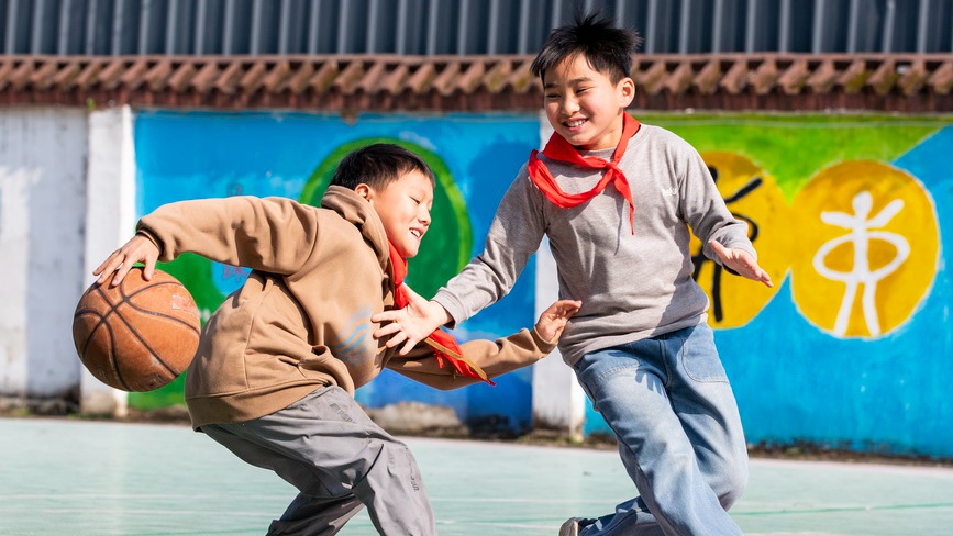 贵州从江：新学期 动起来