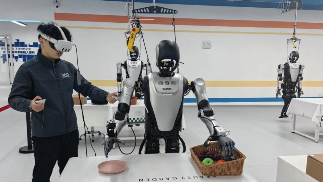 连续两年写入政府工作报告