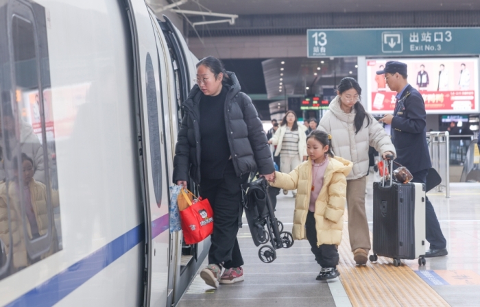 1至2月中国铁路固定资产投资同比增长5.4%