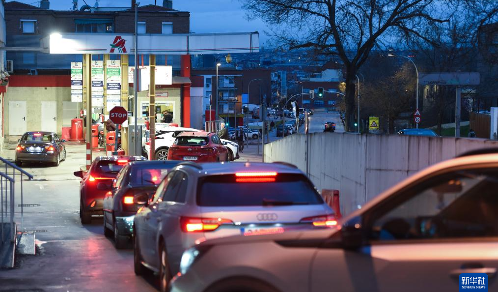 伊朗沒倒地，歐洲先趴下