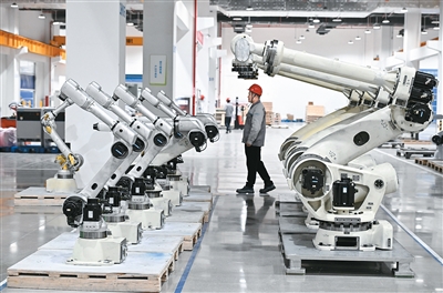 新一轮注资更好“撬动”实体经济（今年国家“钱袋”这样用④）