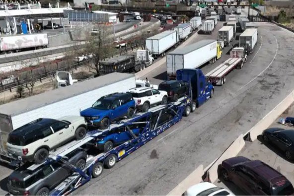 車油價(jià)格齊漲，美國(guó)人“眼饞”中國(guó)電車