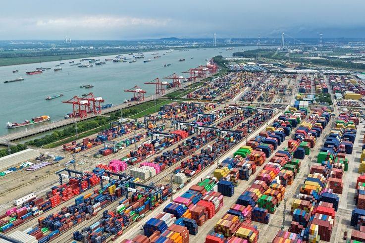 “超预期”为何“不意外”