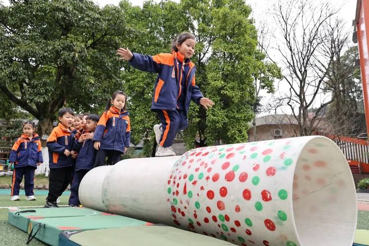 “投资于人”，这些认识误区要纠正